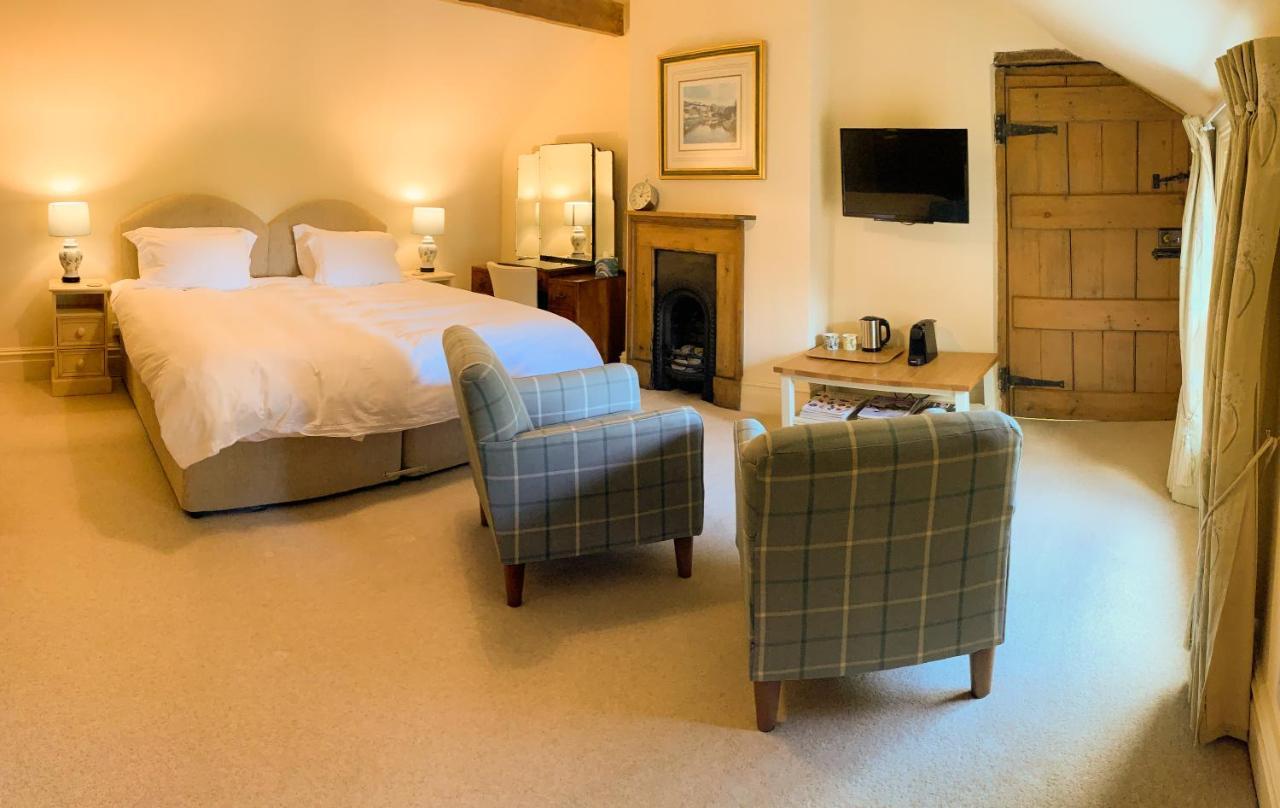 Hollies Farm B&B Wrexham Esterno foto